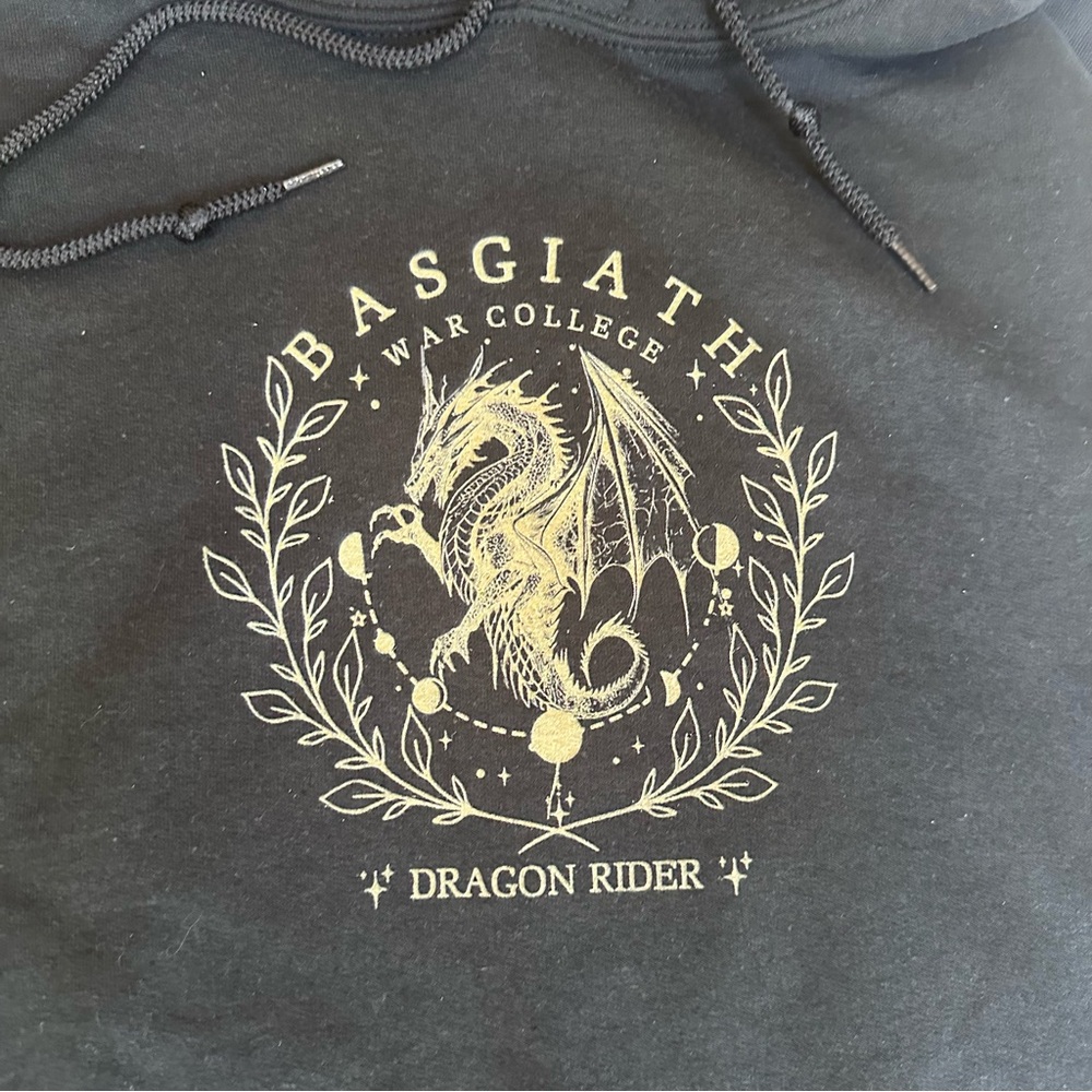 Fourth Wing GILDAN Black Hoodie Medium NWT